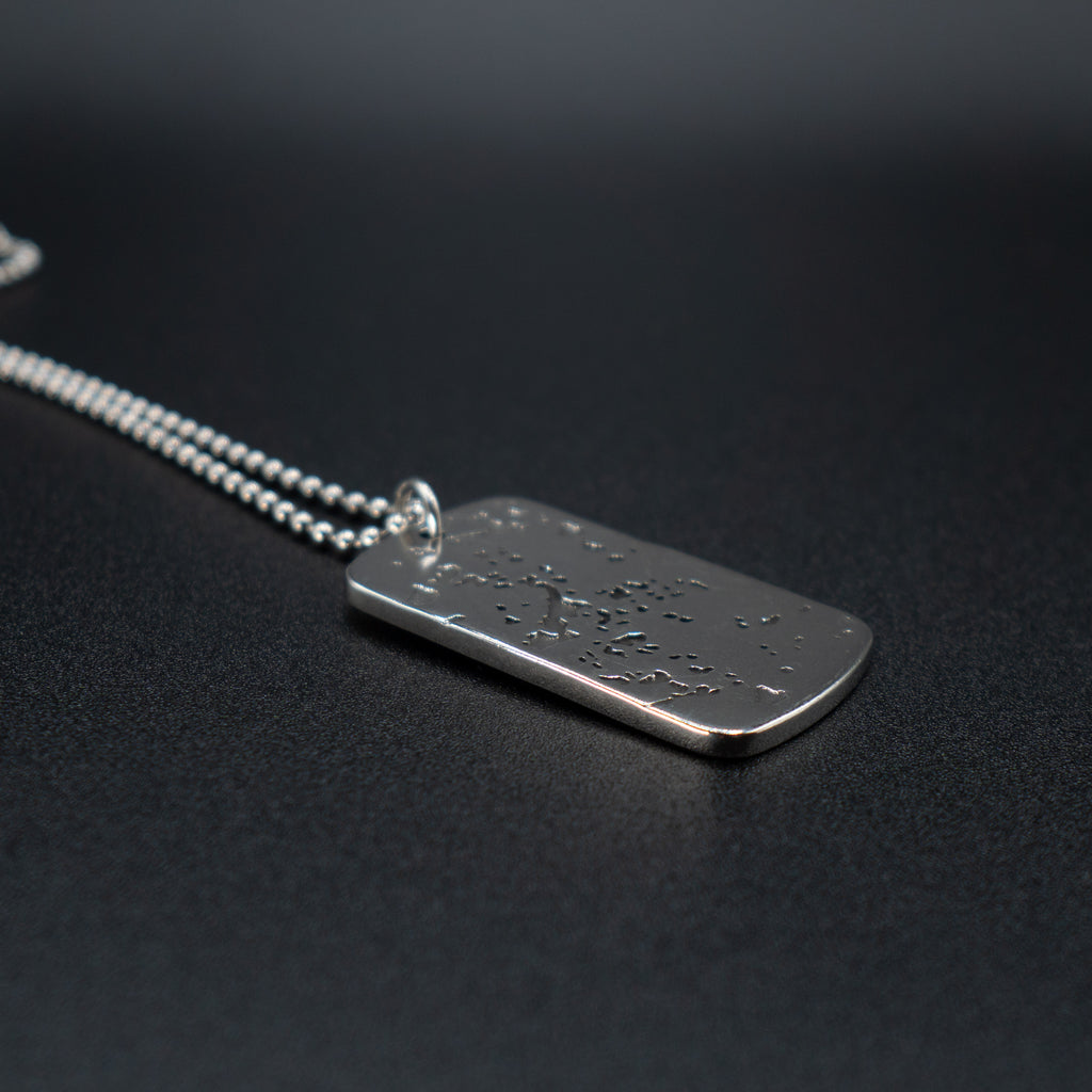 SILVER PENDANT WITH CHAIN - UNBROKEN SOLID